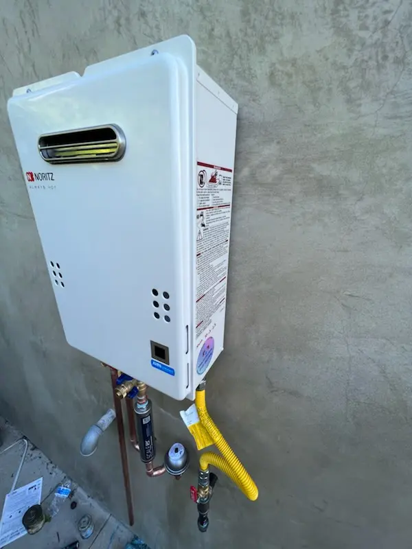 Tankless water heater installation for Holmeson homes